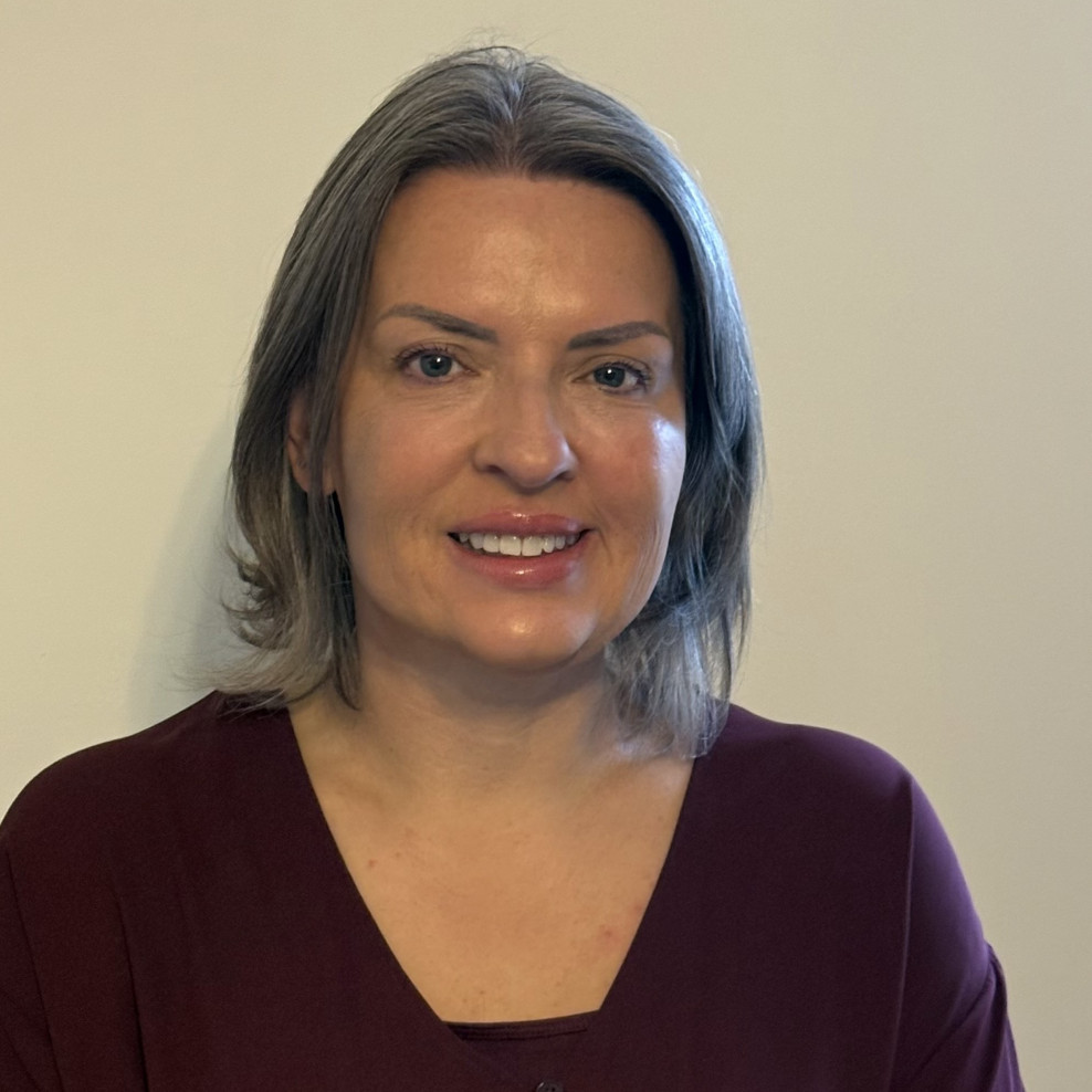 photo of Lisa Cummings