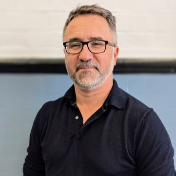 photo of Leslie Borrill