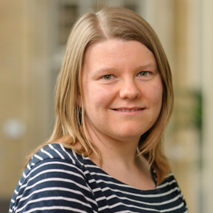 Dr Helen Ashdown